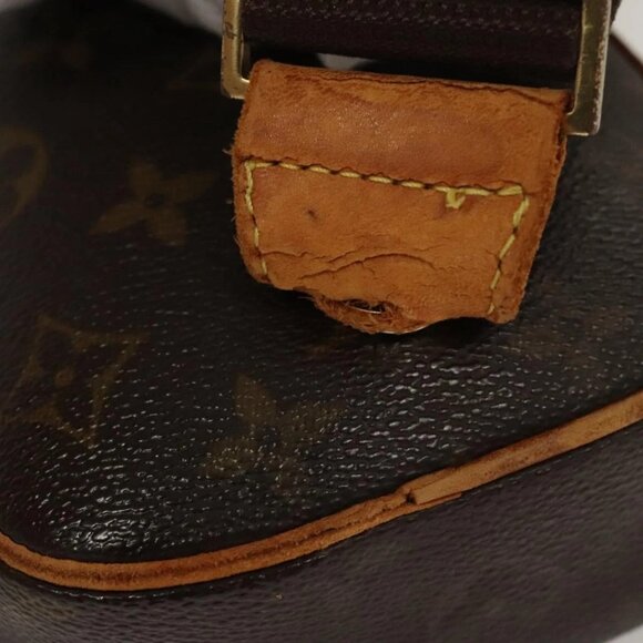 LOUIS VUITTON Monogram Pochette Gange Shoulder Bag M51870 LV Auth bs24829 - Picture 9 of 16